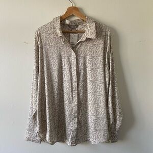 2/$35 H&M Satin Printed Blouse